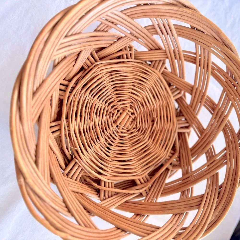 10” Vintage Wooden Tan Woven Basket Rustic Bohemian Bread & Fruit Bowl Basket